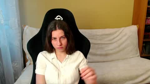 Snapshot of good__night chatting on July 2026 04:42:02 PM Elizabeth Effie online show from July 2026 04:42:02 PM