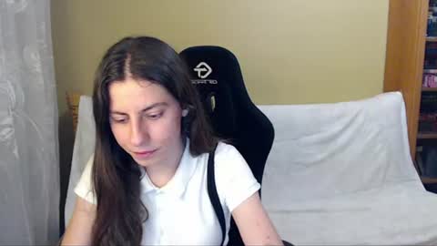 Snapshot of good__night chatting on July 2026 06:46:01 PM Elizabeth Effie online show from July 2026 06:46:01 PM