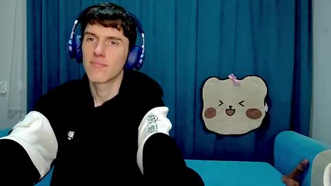 Luca online show from April 2026 02:38:01 PM