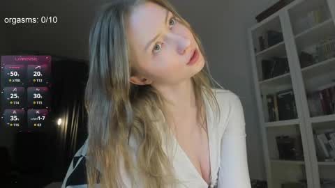 Snapshot of goodg_oddamn chatting on April 2026 12:02:02 AM SOPHIE online show from April 2026 12:02:02 AM