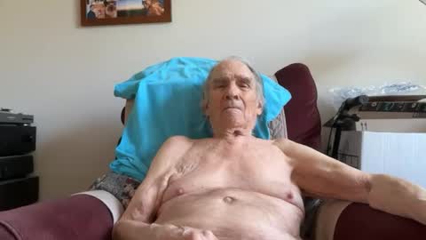 Snapshot of goodgrief12345 chatting on May 2026 07:48:02 PM Sweet old guy online show from May 2026 07:48:02 PM