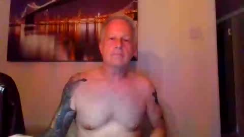 Snapshot of goodgriefnotagain chatting on April 2026 08:33:02 PM Goodgriefnotagain online show from April 2026 08:33:02 PM
