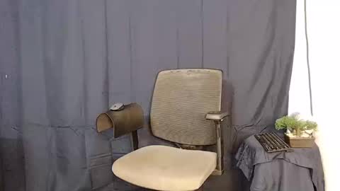 Snapshot of goos_cum chatting on December 2024 10:18:01 AM Goos online show from December 2024 10:18:01 AM