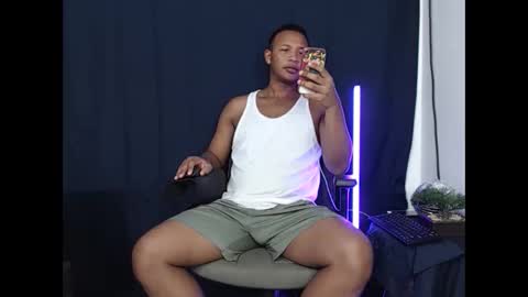 Snapshot of goos_cum chatting on December 2024 04:03:02 AM Goos online show from December 2024 04:03:02 AM