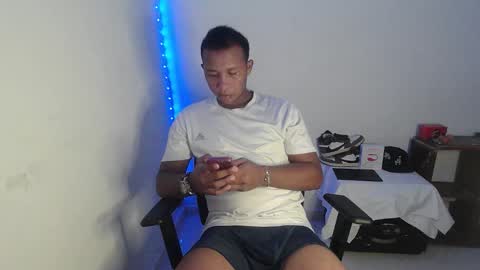 Snapshot of goos_cum chatting on October 2025 03:34:01 PM Goos online show from October 2025 03:34:01 PM