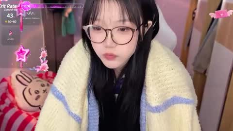 gorgeous girl33 online show from December 2024 11:47:01 PM