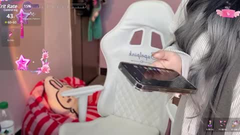 gorgeous girl33 online show from December 2024 05:04:01 AM