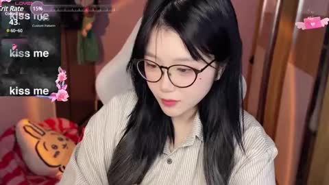 gorgeous girl33 online show from December 2024 12:38:02 PM