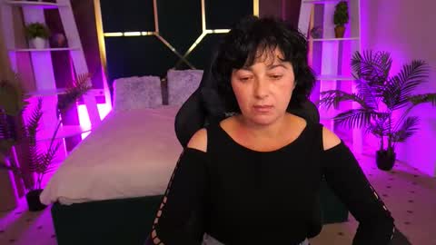 gorgeousalisee online show from October 2025 01:34:01 PM