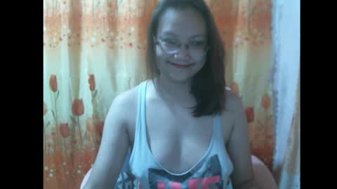 gorgeousmama online show from September 2025 01:33:02 PM