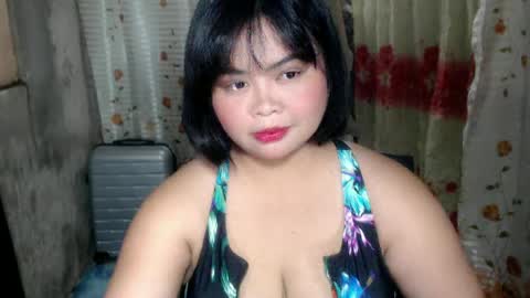 Snapshot of gorgeuos_mae chatting on June 2026 06:42:01 PM MAE online show from June 2026 06:42:01 PM