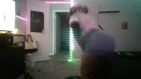 Snapshot of gotcake713 chatting on April 2026 02:00:02 AM Sue Goddess online show from April 2026 02:00:02 AM