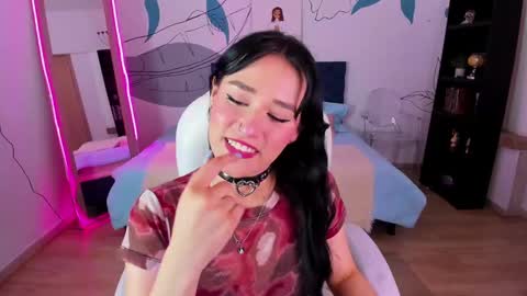 Alice online show from October 2025 07:40:01 PM