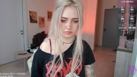 Snapshot of gothkittys chatting on March 2026 12:39:02 PM traumfrau Kira angel face devil eyes I SELL A LOT VIDEO IN GALLERY online show from March 2026 12:39:02 PM