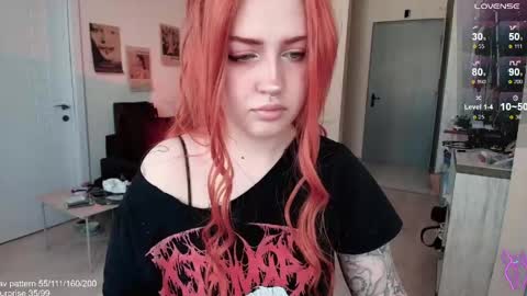 Snapshot of gothkittys chatting on April 2026 09:10:01 AM traumfrau Kira angel face devil eyes I SELL A LOT VIDEO IN GALLERY online show from April 2026 09:10:01 AM