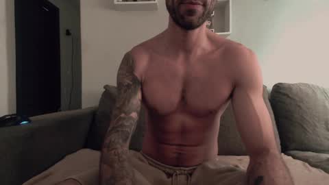 Snapshot of gottalovelatinas chatting on April 2026 05:37:01 PM gottalovelatinas online show from April 2026 05:37:01 PM