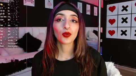 Snapshot of gotthic_met chatting on January 2025 10:40:01 AM Meredith Alessandra online show from January 2025 10:40:01 AM