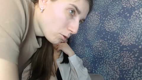 grace498734 online show from November 2025 04:55:01 AM