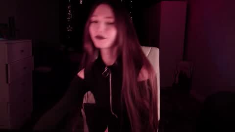 Grace online show from October 2025 12:51:02 AM