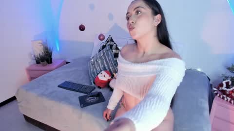 Grace online show from December 2024 07:46:02 PM