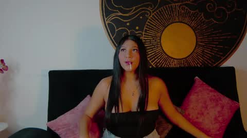 Grace Walker online show from April 2026 12:23:01 PM