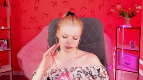 Grace Glamour online show from January 2025 11:34:02 AM