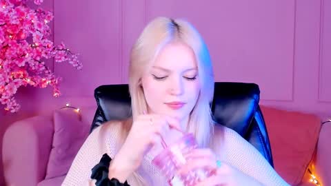 Grace Glamour online show from February 2025 08:35:01 AM