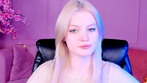 Grace Glamour online show from February 2025 11:38:02 AM