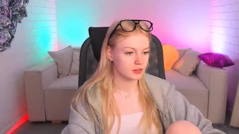 Grace Glamour online show from February 2025 05:14:02 AM