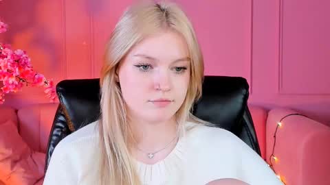 Grace Glamour online show from February 2025 12:02:02 PM