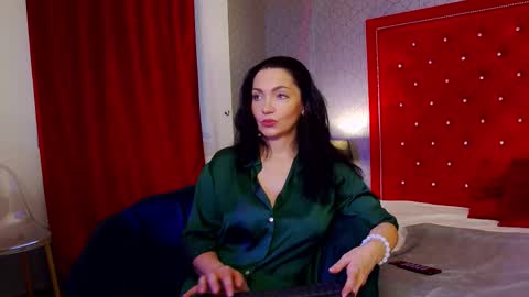 Snapshot of gracemontclair chatting on March 2026 06:28:01 AM gracemontclair online show from March 2026 06:28:01 AM