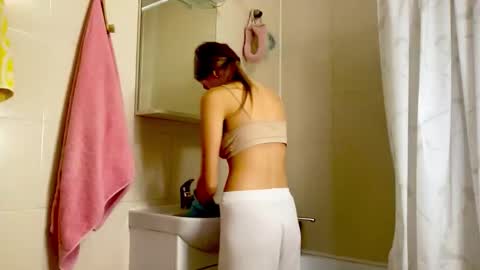 gracetorrezz online show from October 2025 06:16:02 PM