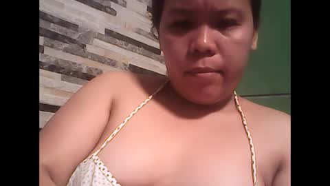 Snapshot of graciabuttercup chatting on December 2024 11:28:01 AM gracia online show from December 2024 11:28:01 AM