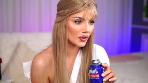 Grace online show from January 2025 08:11:02 PM