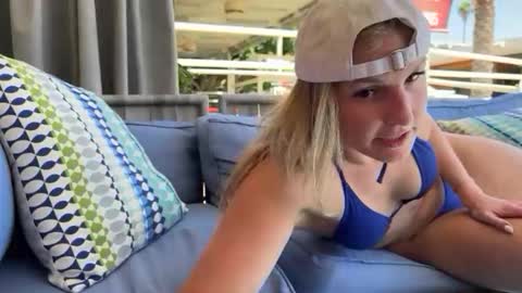 Snapshot of graciemae_baexx chatting on April 2026 09:05:01 PM Gracie Mae online show from April 2026 09:05:01 PM