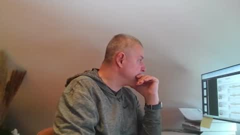 Snapshot of grau197077 chatting on February 2026 09:48:01 AM grau197077 online show from February 2026 09:48:01 AM