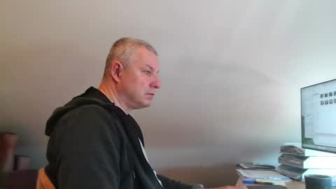 Snapshot of grau197077 chatting on April 2026 07:46:02 AM grau197077 online show from April 2026 07:46:02 AM