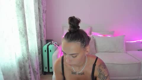 Snapshot of gravitation777 chatting on March 2026 01:49:03 AM Anna online show from March 2026 01:49:03 AM