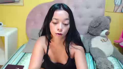 Snapshot of gray_sophiee chatting on March 2026 12:14:02 AM Sophie Gray online show from March 2026 12:14:02 AM