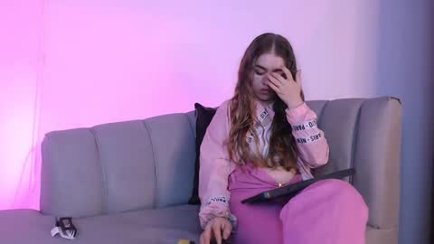  GRECIA  online show from February 2025 04:27:01 AM