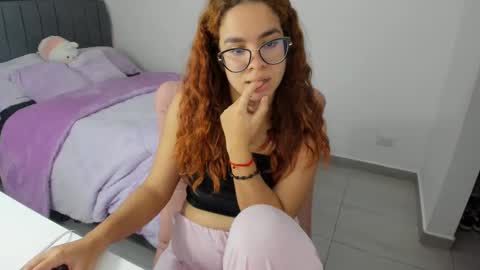 Snapshot of greciaruiz chatting on March 2025 05:56:01 PM GreciaRuiz online show from March 2025 05:56:01 PM