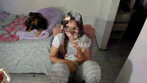 Snapshot of greciaruiz chatting on April 2026 12:00:02 AM GreciaRuiz online show from April 2026 12:00:02 AM
