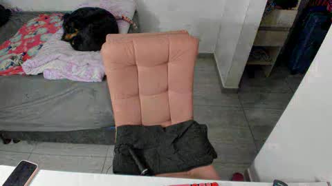 Snapshot of greciaruiz chatting on April 2026 12:27:01 AM GreciaRuiz online show from April 2026 12:27:01 AM