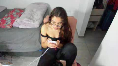 Snapshot of greciaruiz chatting on May 2026 01:22:02 AM GreciaRuiz online show from May 2026 01:22:02 AM