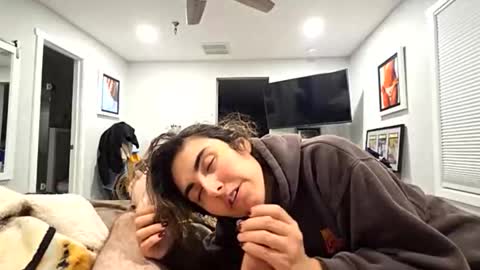 Snapshot of greekgodandgoddess chatting on October 2025 04:59:01 AM greekgodandgoddess online show from October 2025 04:59:01 AM