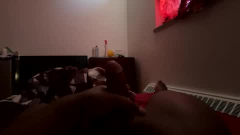 Snapshot of greenbaron12 chatting on April 2026 06:10:02 PM greenbaron12 online show from April 2026 06:10:02 PM