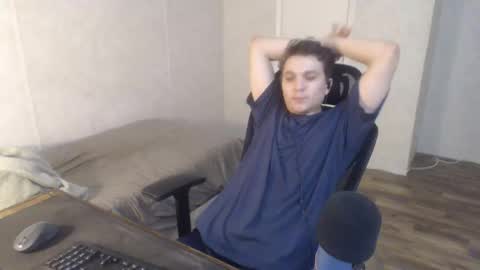 Snapshot of greendynomite_04 chatting on April 2026 02:01:01 AM greendynomite_04 online show from April 2026 02:01:01 AM