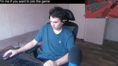 Snapshot of greendynomite_04 chatting on April 2026 05:18:01 PM greendynomite_04 online show from April 2026 05:18:01 PM