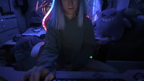 Snapshot of greeneyedlovexo chatting on February 2025 05:51:02 AM GreenEyedLovexo online show from February 2025 05:51:02 AM