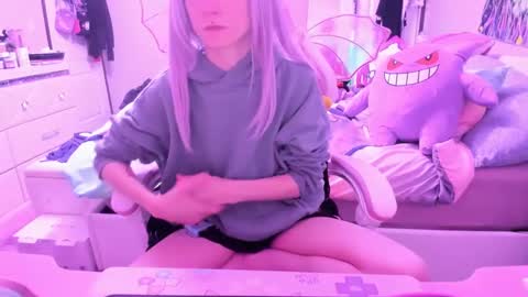 Snapshot of greeneyedlovexo chatting on February 2025 11:41:02 PM GreenEyedLovexo online show from February 2025 11:41:02 PM